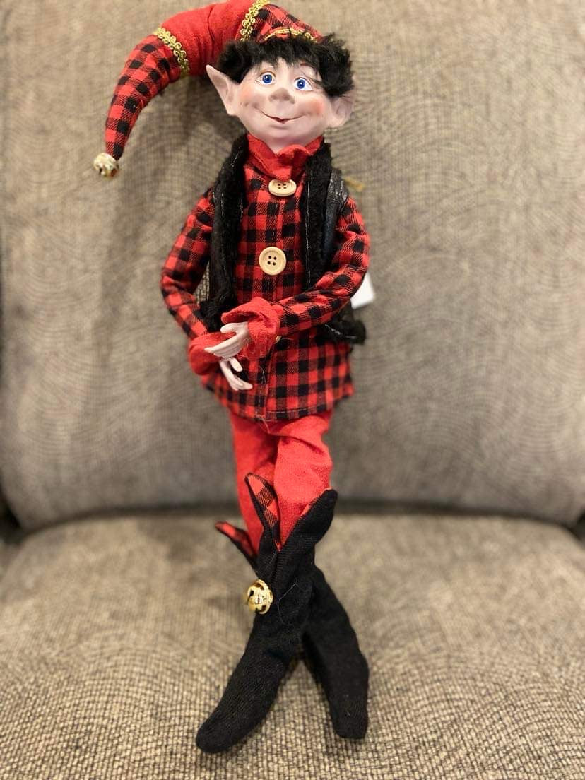 Red/Black Checkered Elf